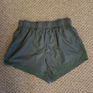 Athletic Works Core Running Shorts olive Size Large